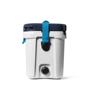 YETI Roadie 15 - White/Blue - image 4